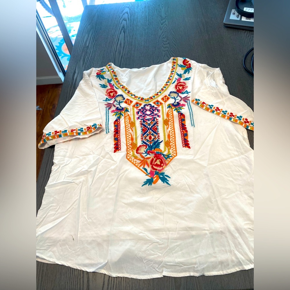 Embroidered Lined Top